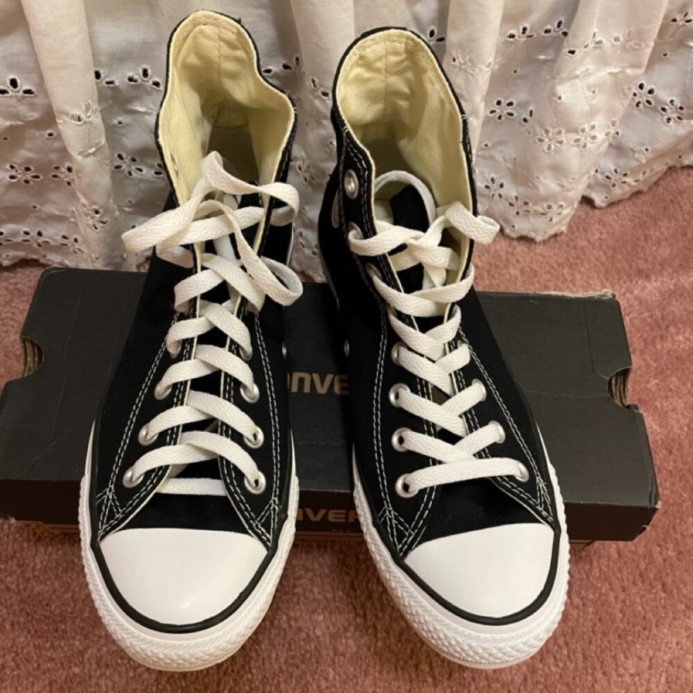 Converse black high top SZ 9 VEUC